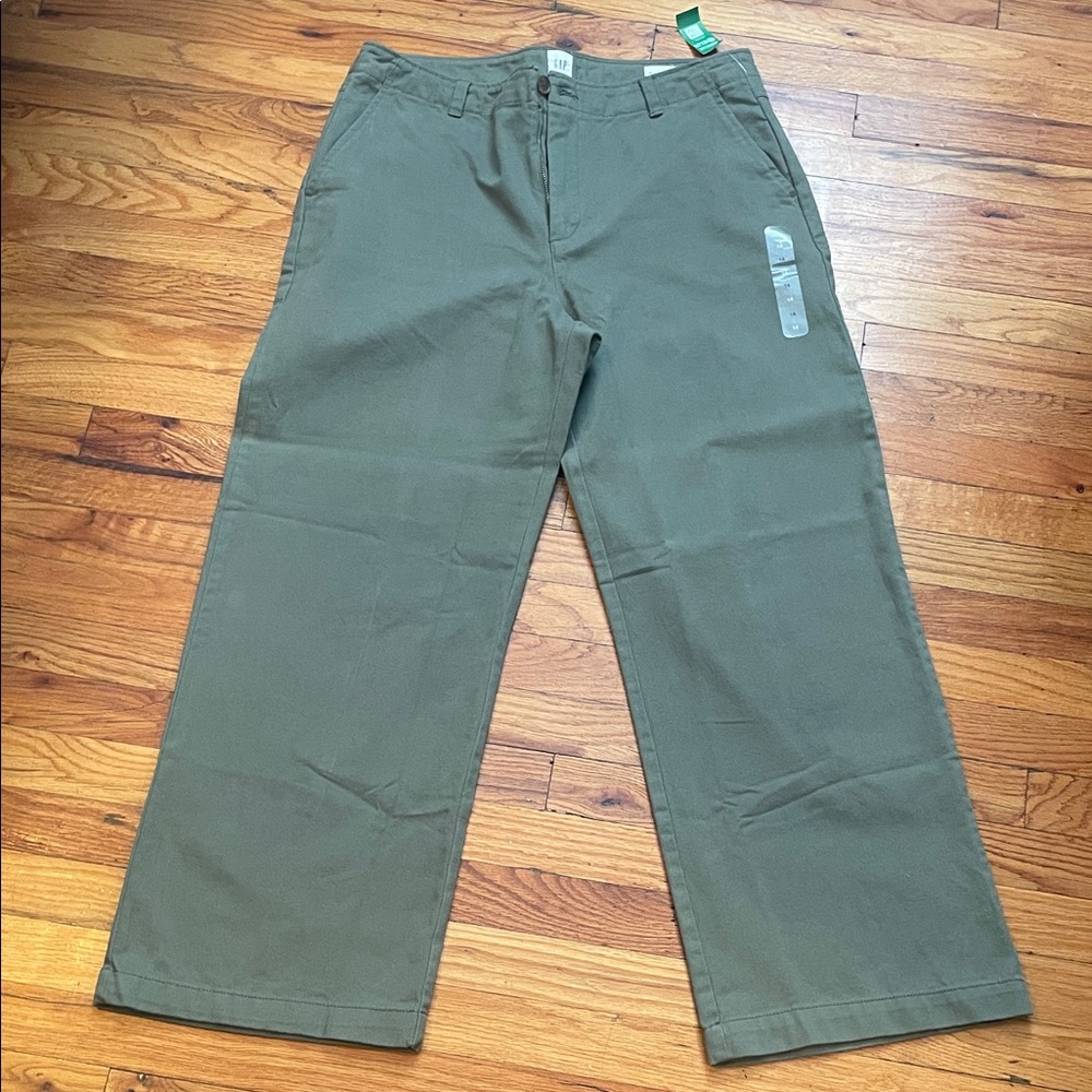 GAP Wide Leg Pants in Olive Green